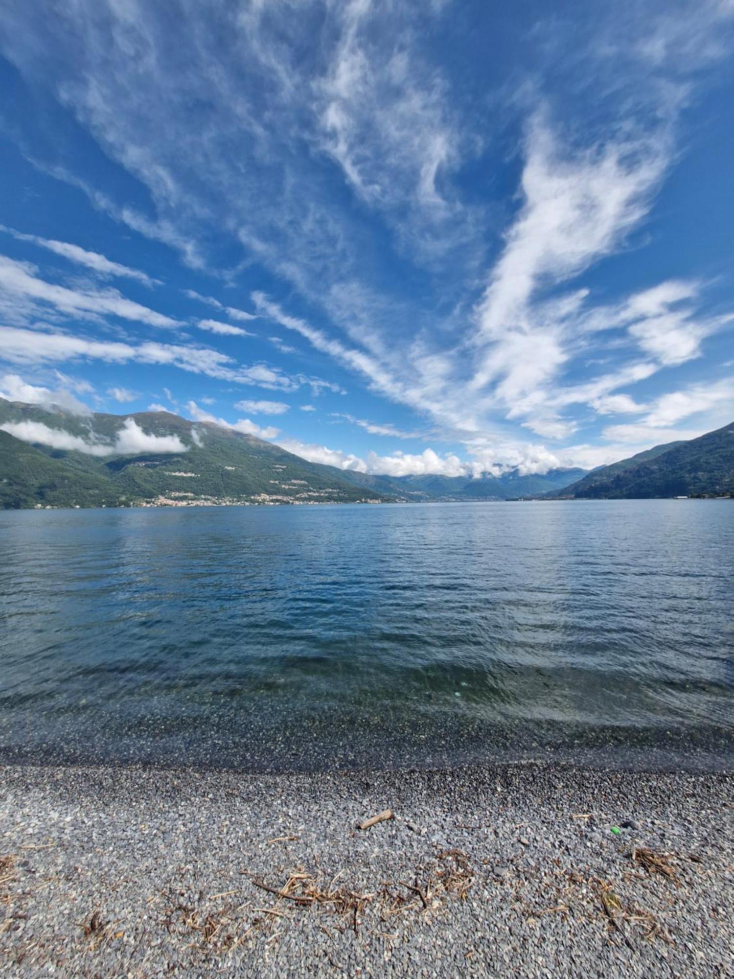 La Riva Appartamento Perledo Exteriör bild